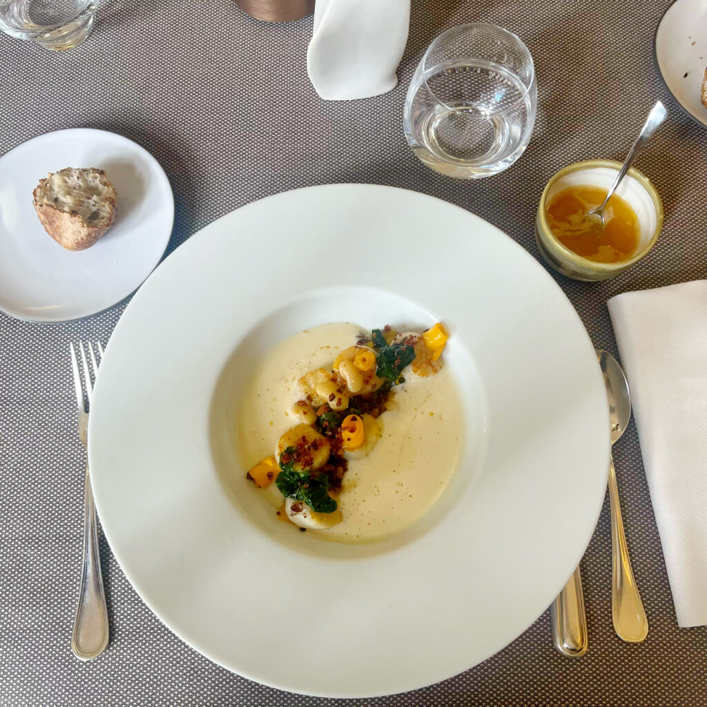 best chauffeur service in paris to loire valley lunch at restaurant chateau de pray
